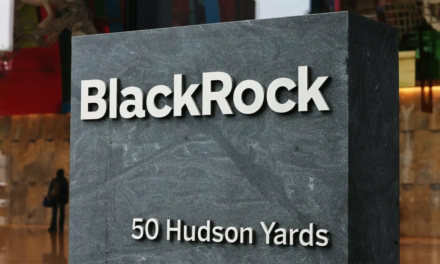 Blackrock’s Bitcoin Fund Tops 500,000 BTC as US ETFs Draw $353M in Inflows