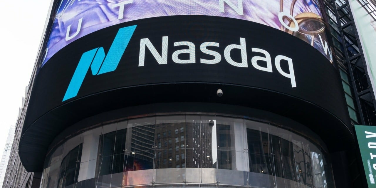 Microstrategy Joins Nasdaq-100: Bitcoin’s Dominance Solidified on Wall Street